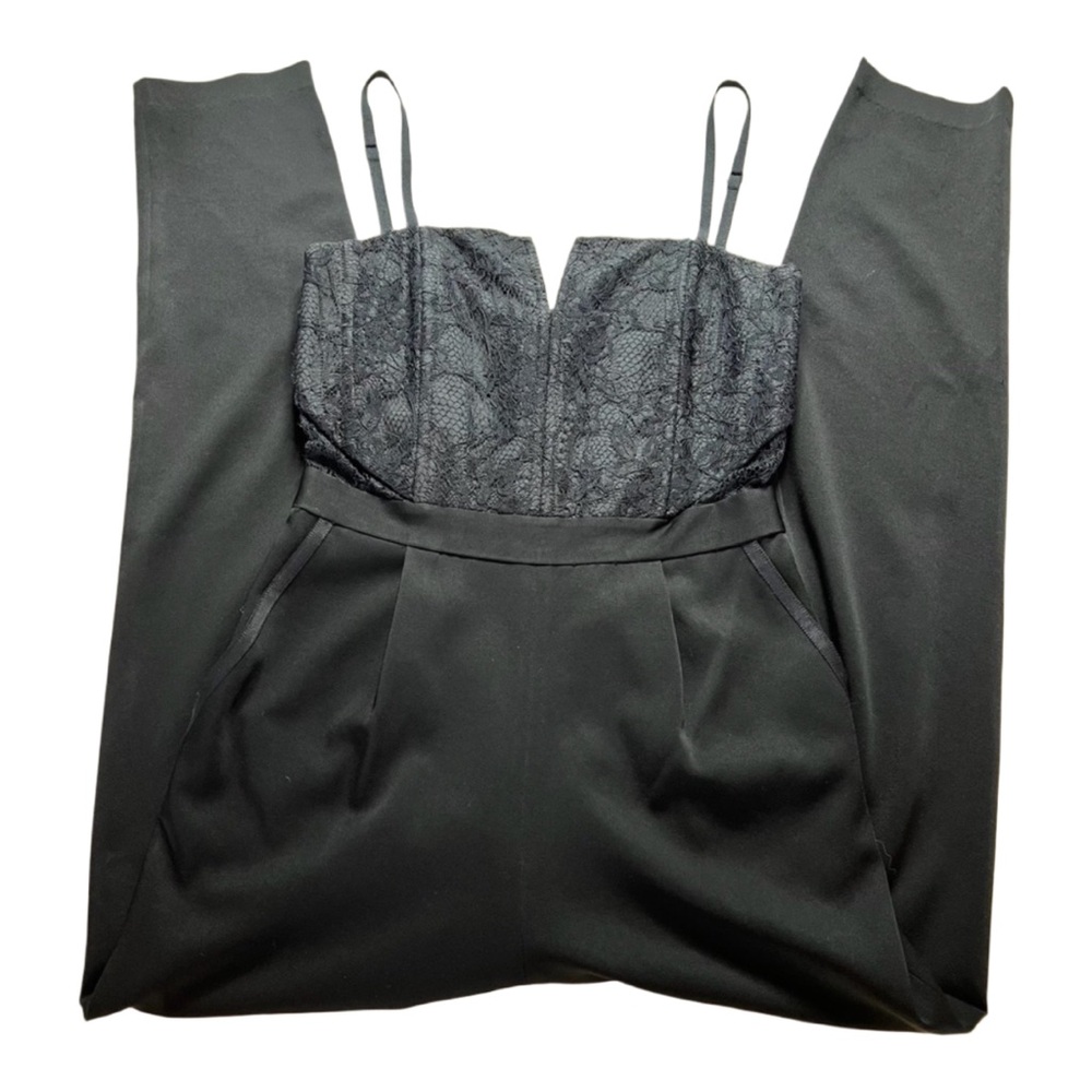 Alice + Olivia Sz 4 Black Lace Jumpsuit NWT - Picture 1 of 12